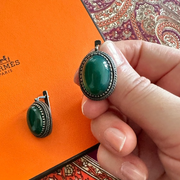 Vintage Jewelry - Vintage Bronze Earrings with green stone